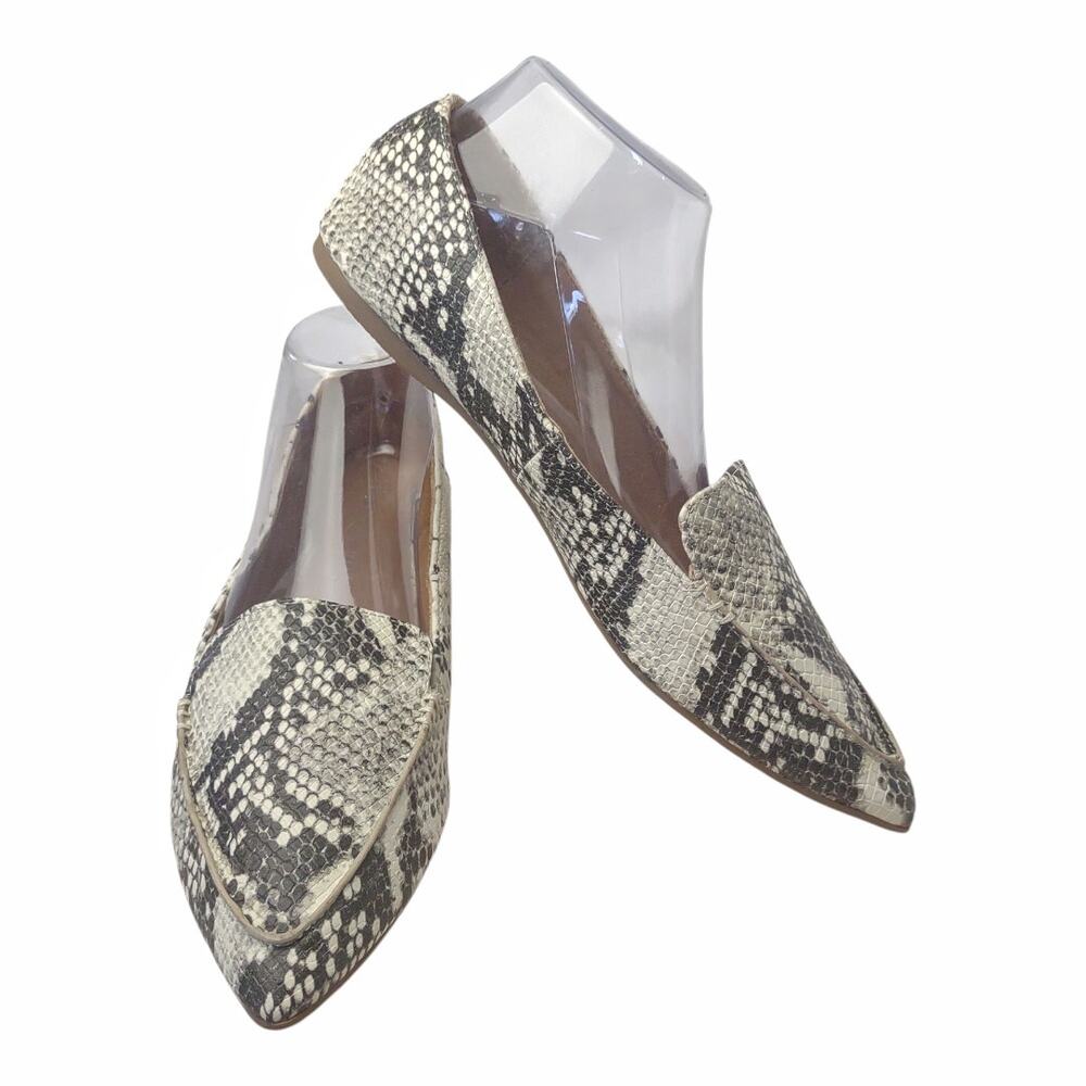 MADDEN GIRL Snakeskin Flats Size 9 Loafer SlipOn Pointed Toe Animal Print Casual